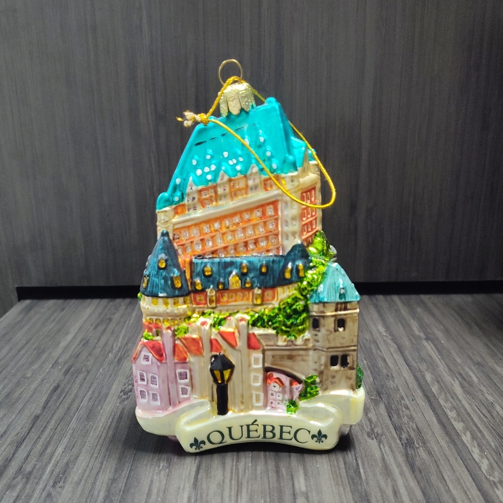 Kurt Adler Québec Cityscape Holiday Ornament